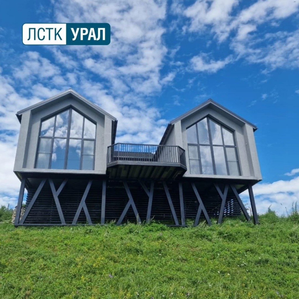 Каркас на основе ЛСТК, который обычно используется в промышленном и коммерческом строительстве, в последнее время получил распространение при возведении частных домов. Такую тенденцию отмечает Минстрой РФ. 