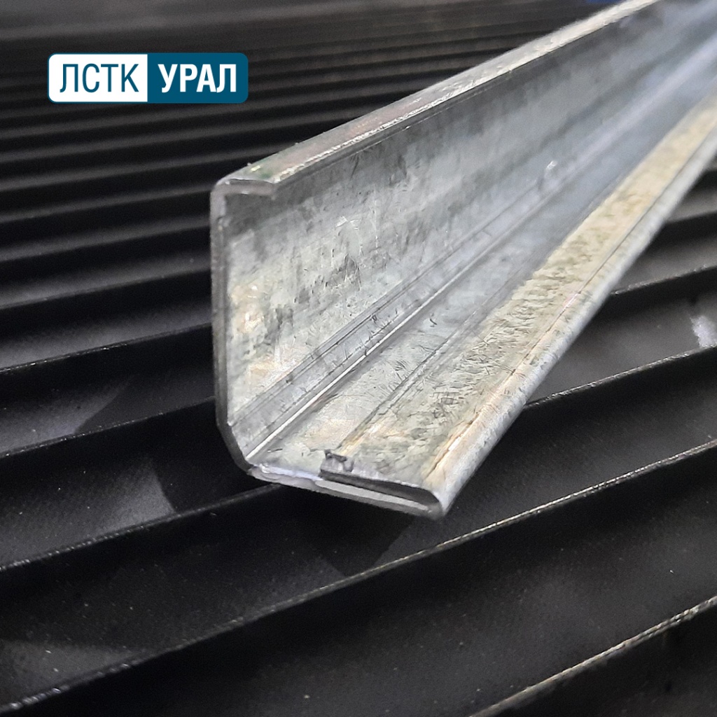 Армирующий стальной оцинкованный профиль для ПВХ-систем Veka 